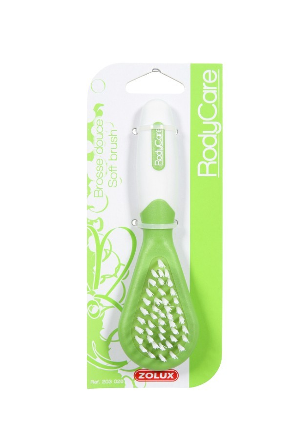 Brosse douce pour lapin